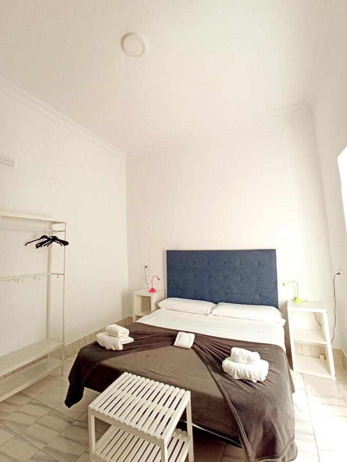 Vivian'S Guest House Jerez de la Frontera Buitenkant foto
